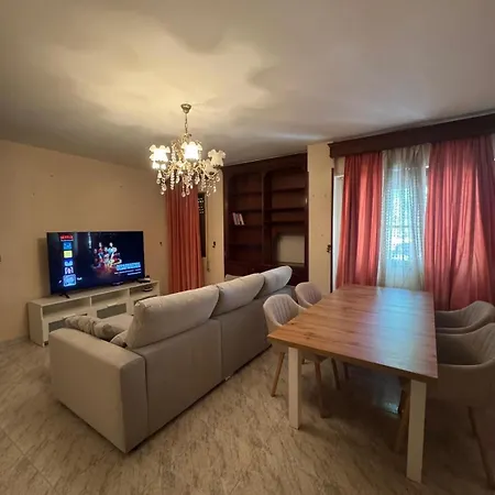 Cerca Plaza Del Caballo חרז